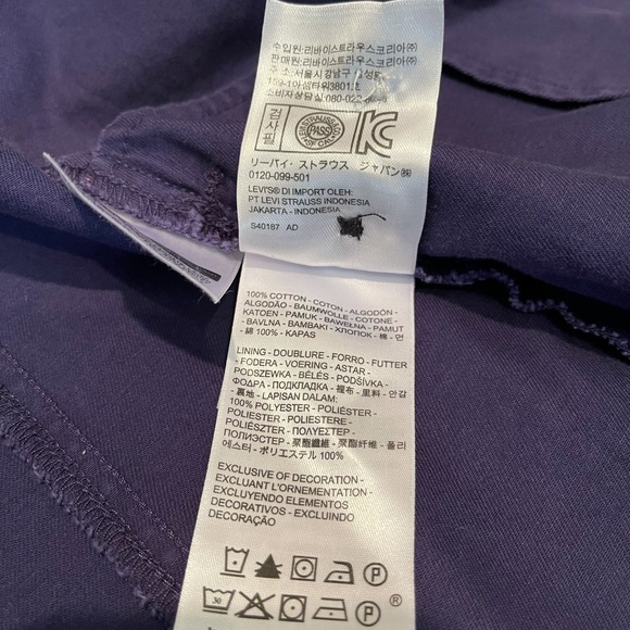 Levi’s Purple belted peacoat Sz M… - Picture 9 of 9